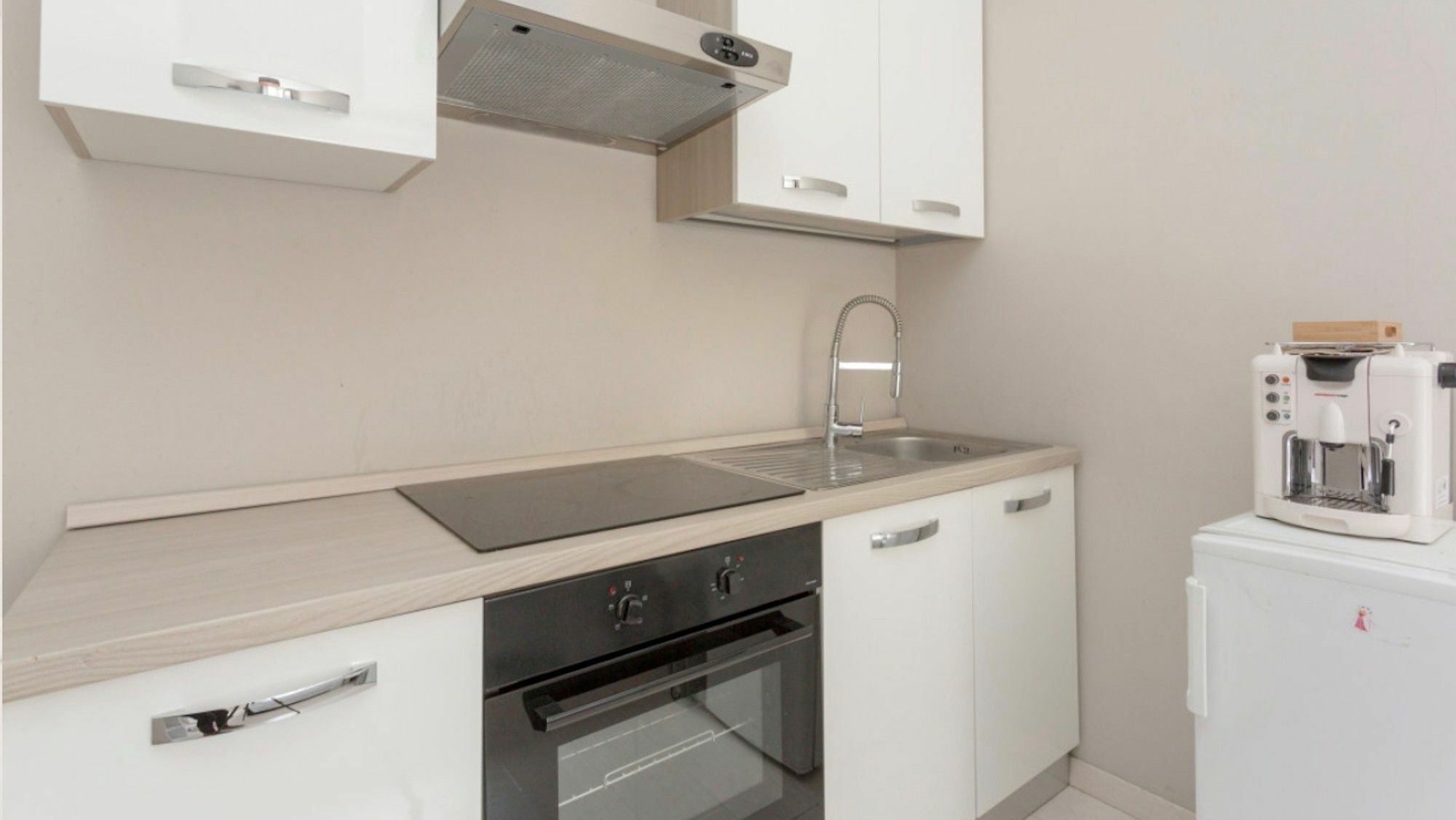 Short Rent Apartments ميلان المظهر الخارجي الصورة